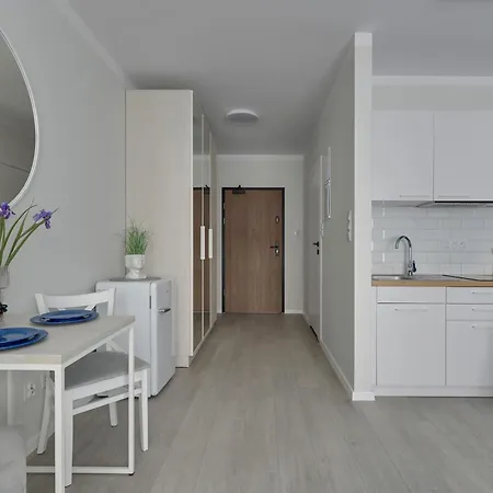 Apartamento Przymorze Slaska Business & Gym By Downtown *