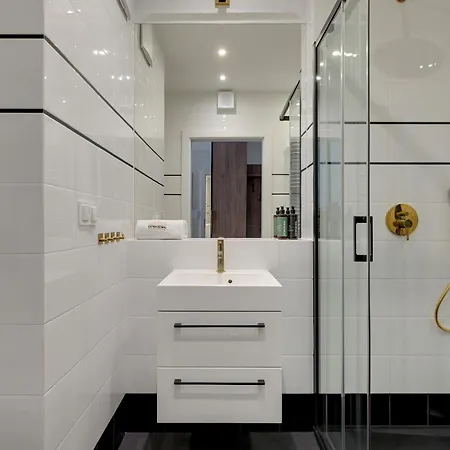 Apartamento Przymorze Slaska Business & Gym By Downtown Gdańsk